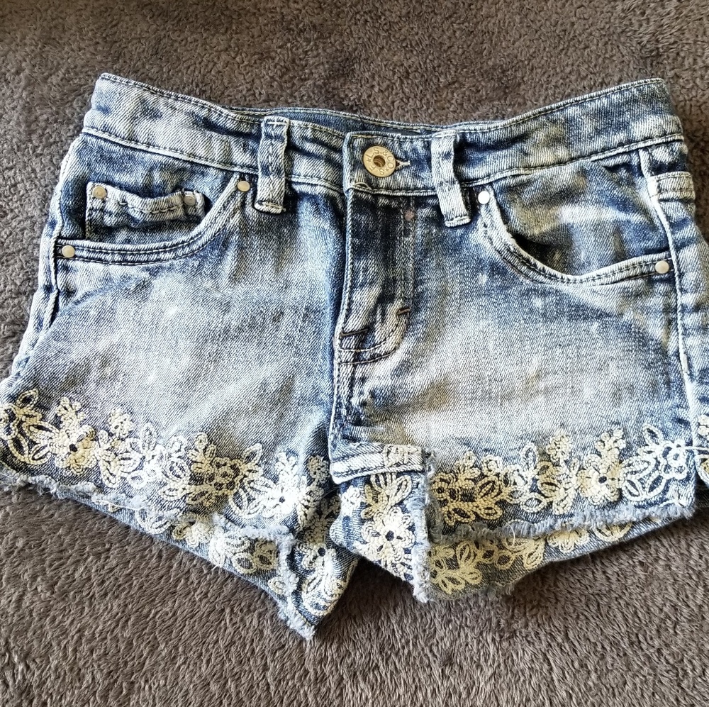 Levi's shorty short girl's size 10 denim shorts